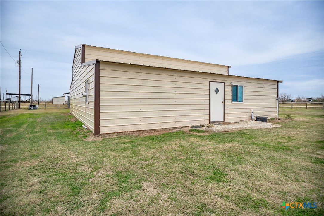 main property photo 10
