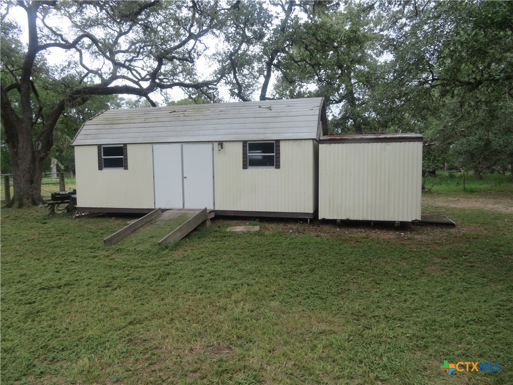 main property photo 19