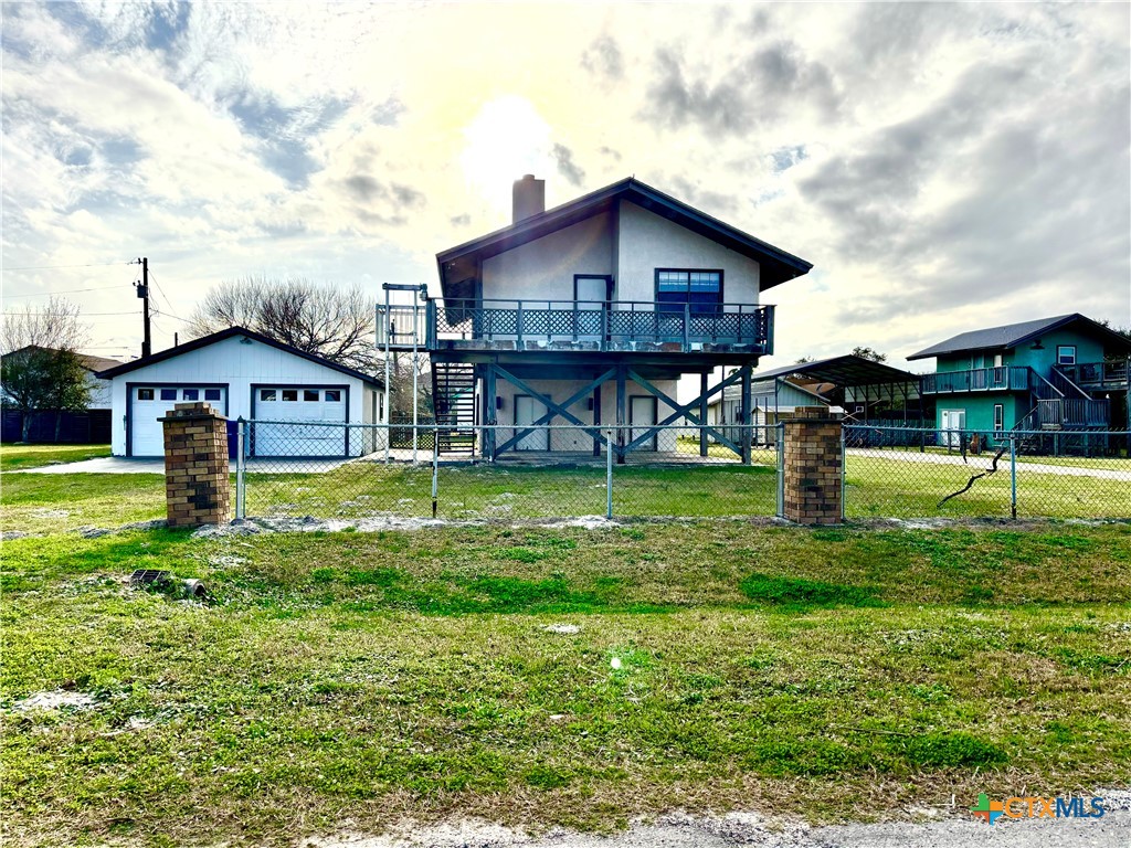 main property photo 22