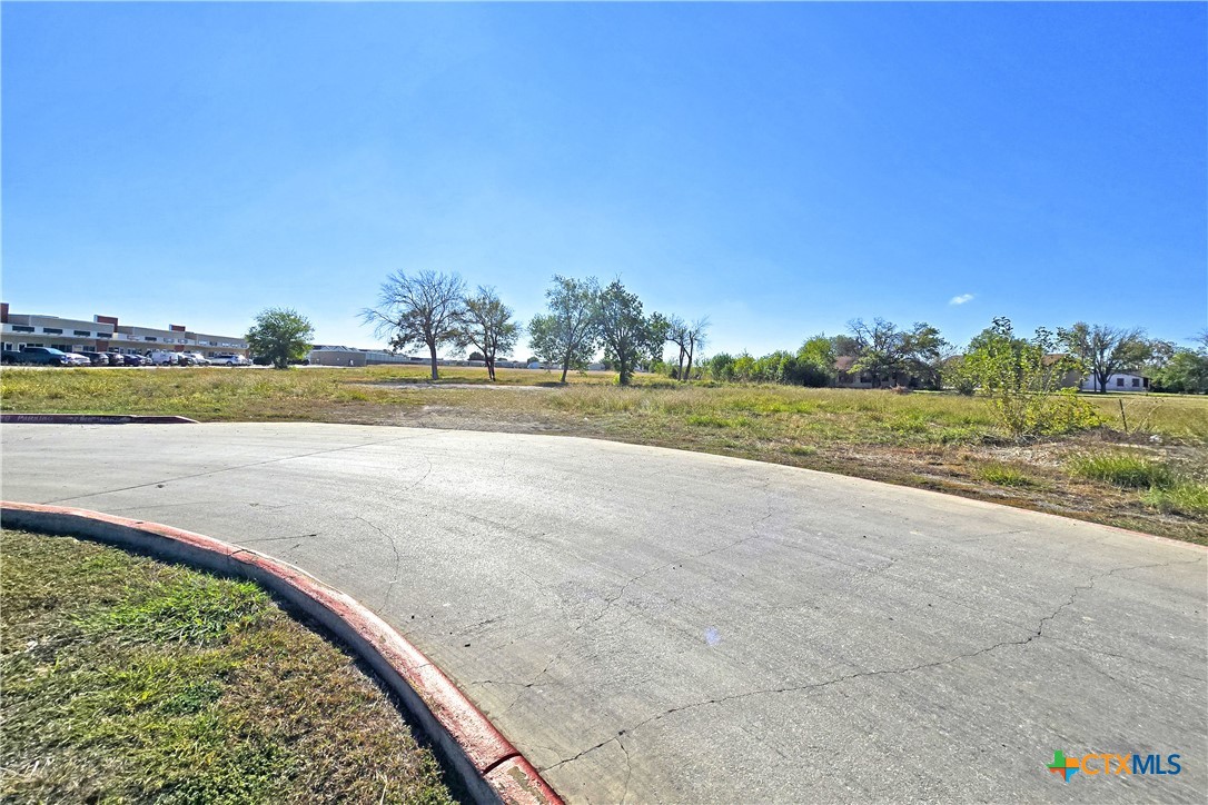main property photo 10