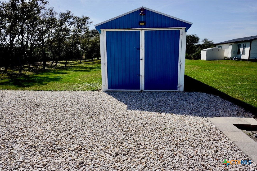 main property photo 7