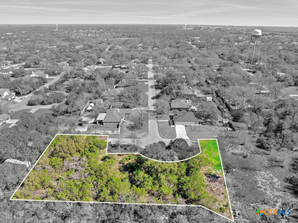 main property photo 9
