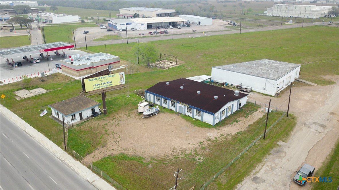 main property photo 27