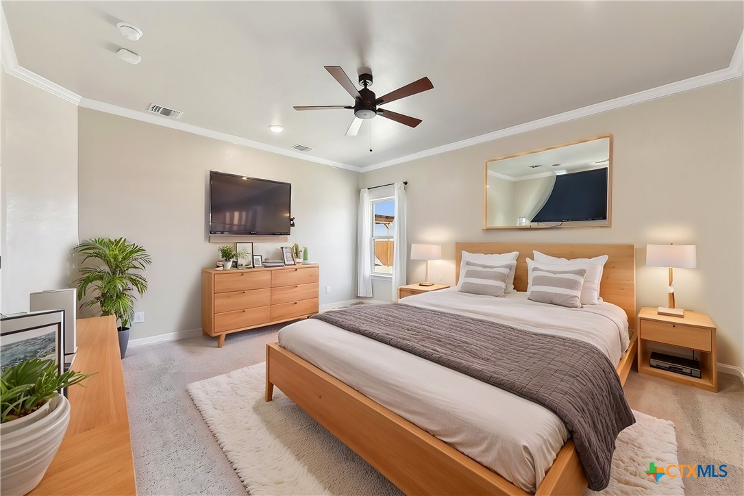 property viewer photo 3