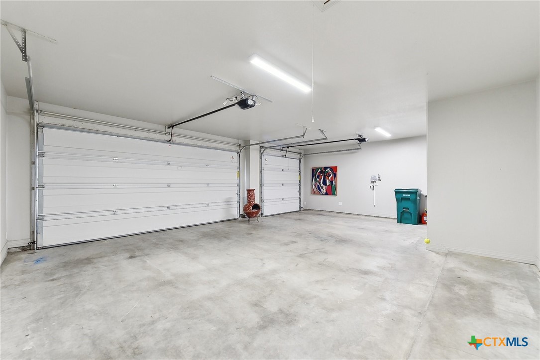 property viewer photo 36
