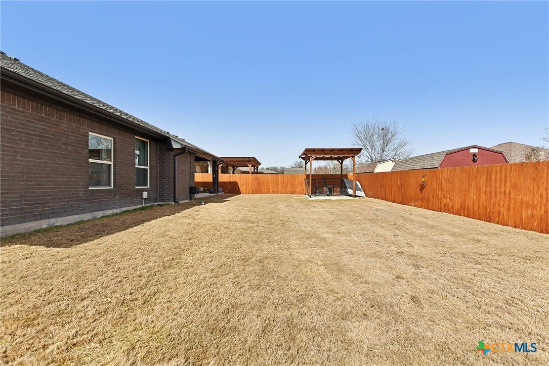 property viewer photo 39