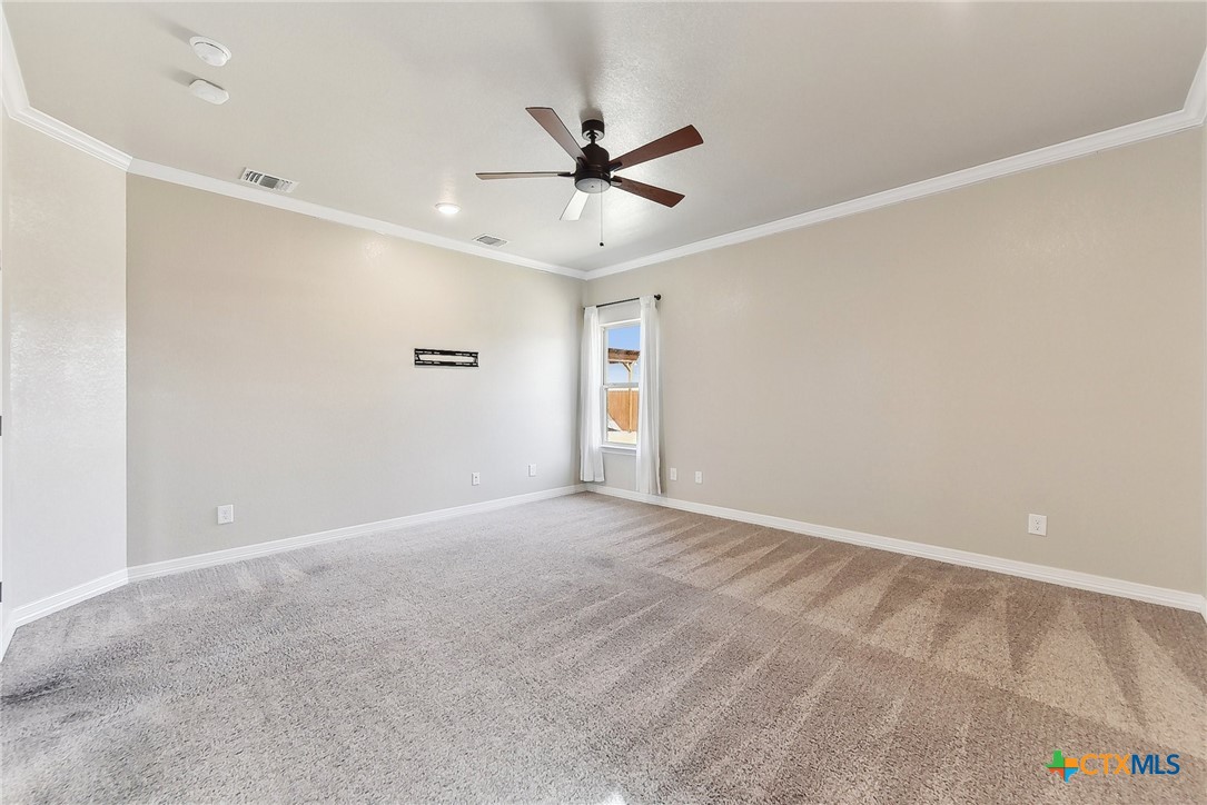 property viewer photo 4