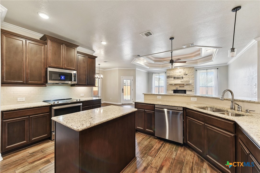property viewer photo 5