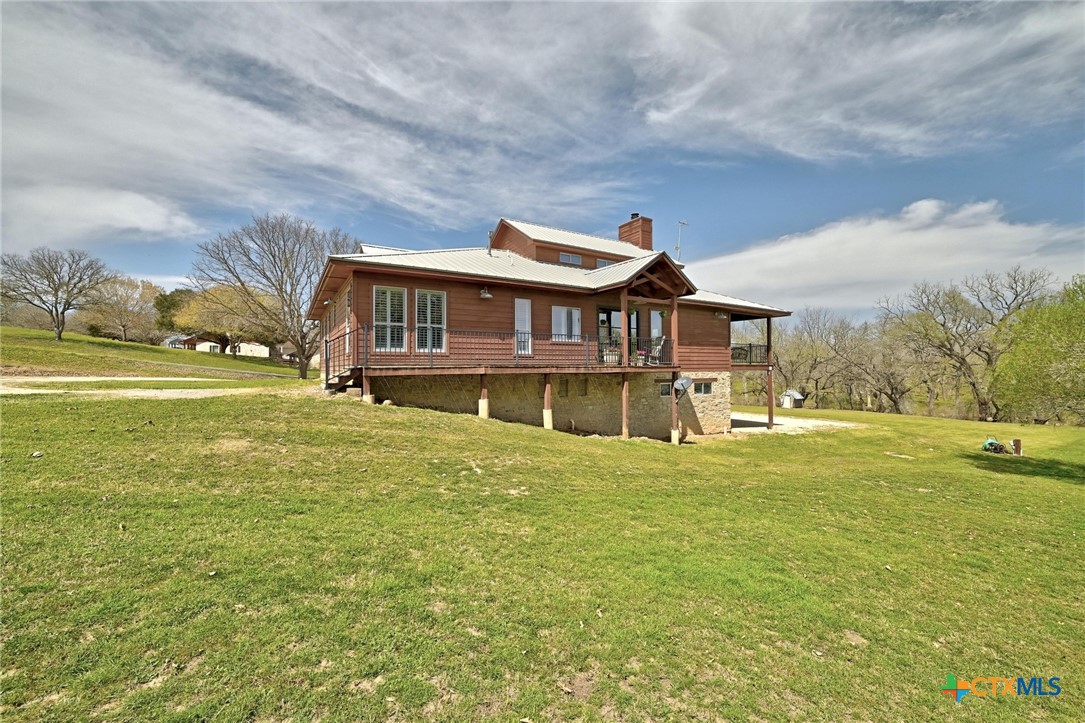 main property photo 30