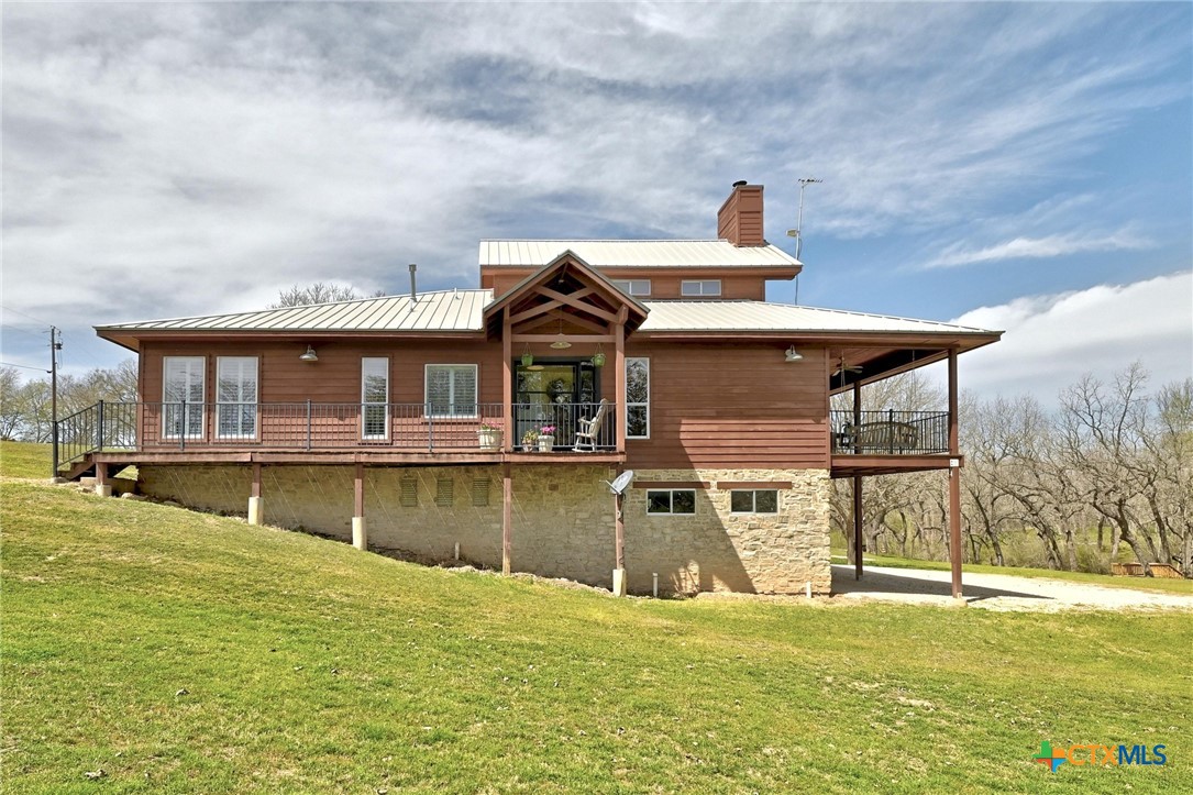 main property photo 6