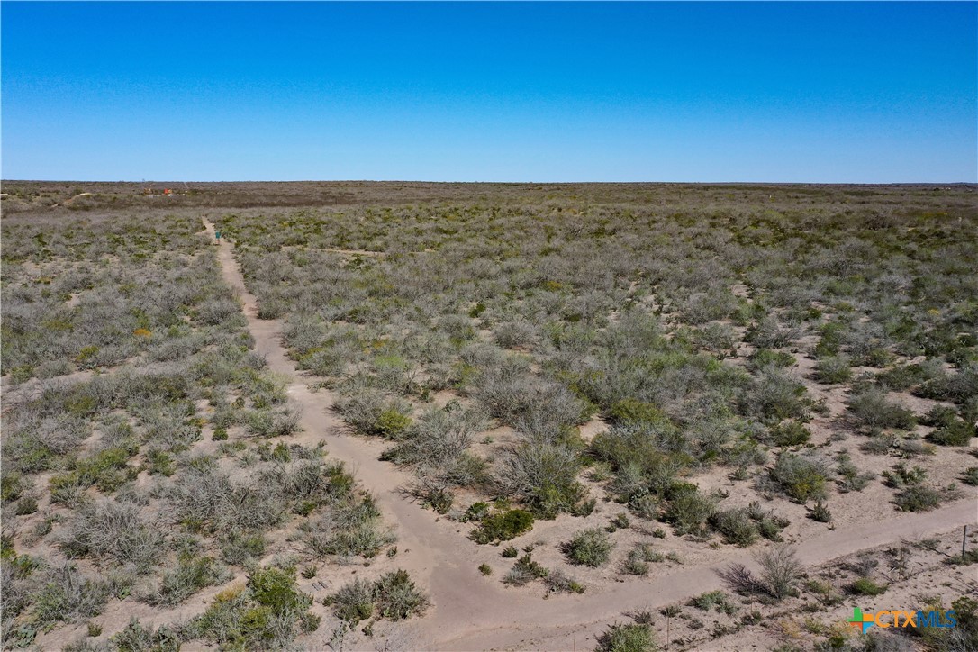 main property photo 40