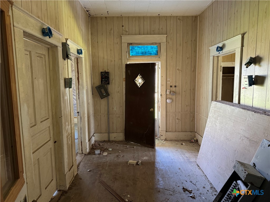 main property photo 15