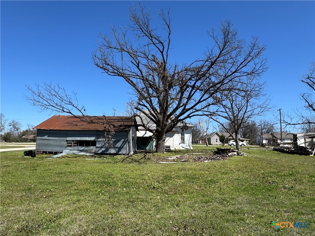 main property photo 19