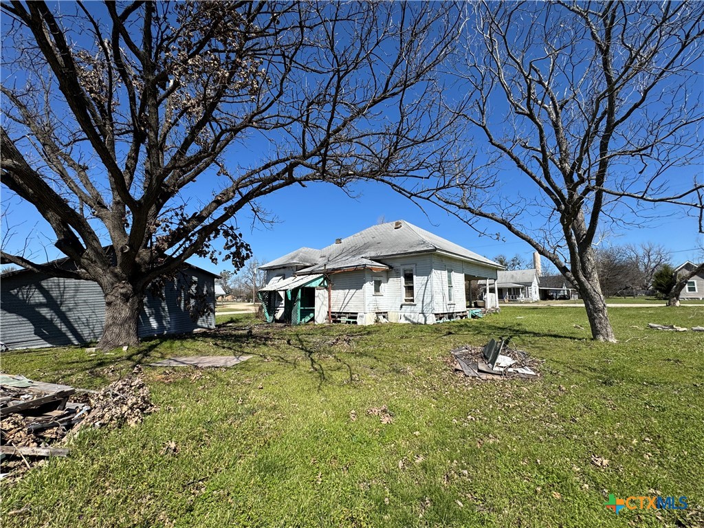 main property photo 3