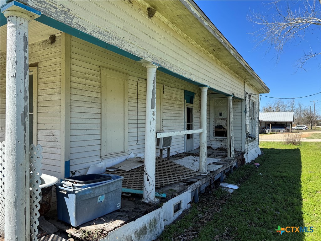 main property photo 4