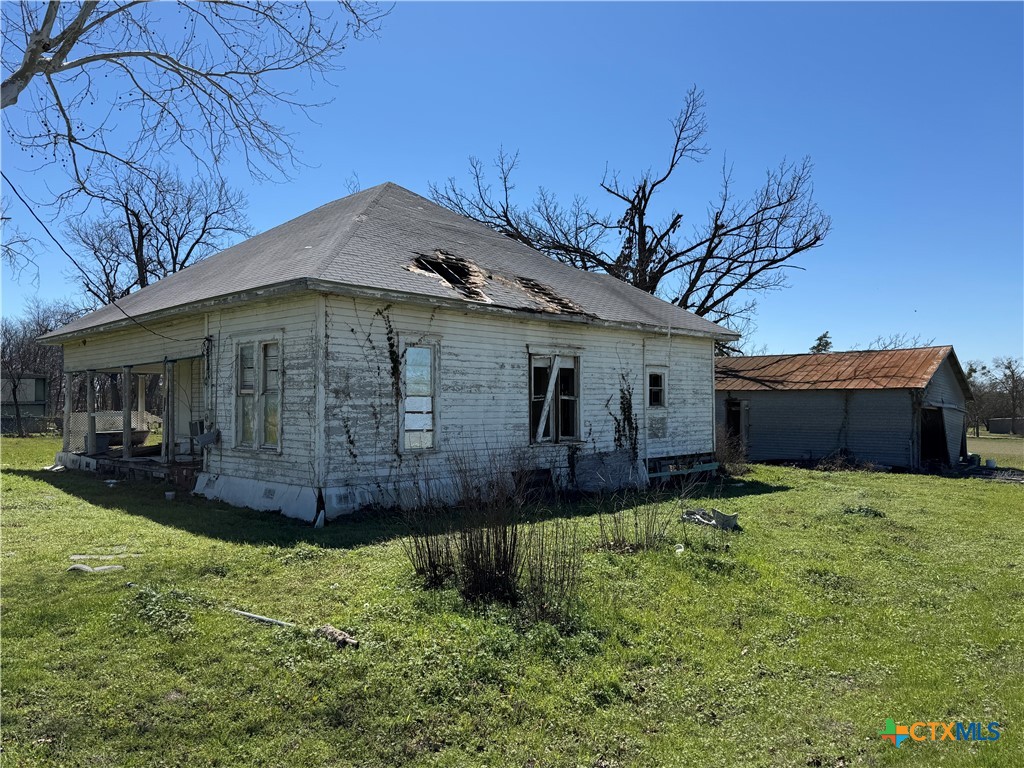 main property photo 6