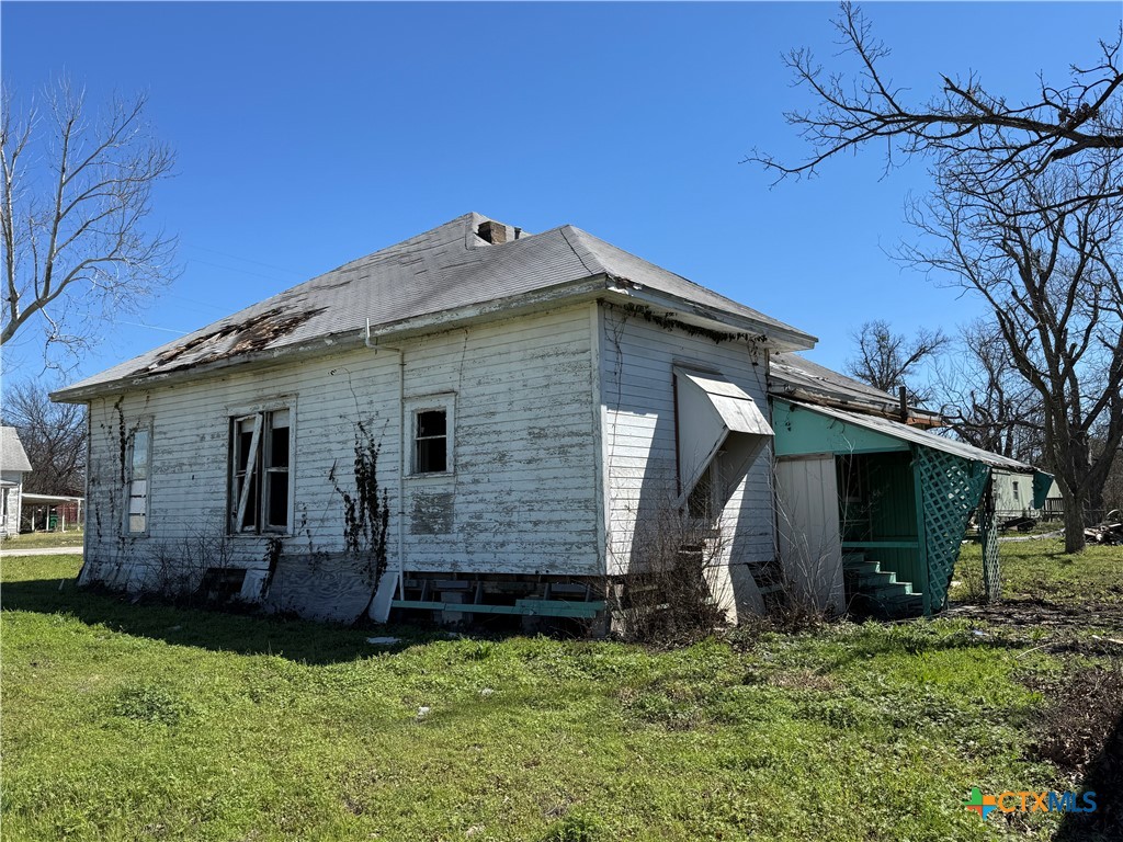 main property photo 8