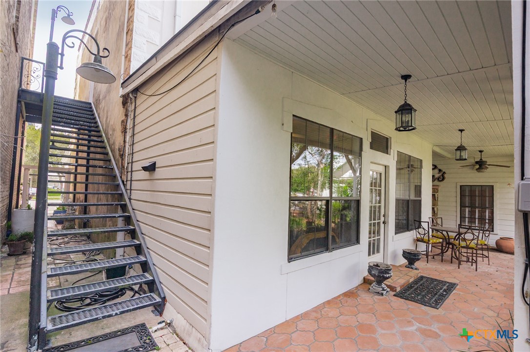 main property photo 35