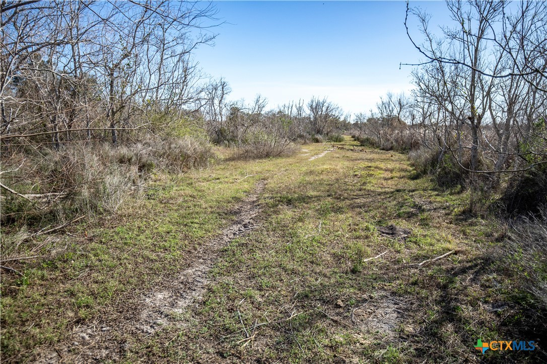 main property photo 30