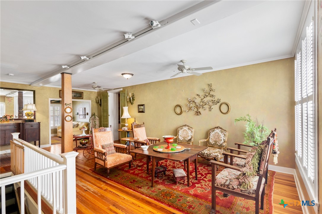 main property photo 14