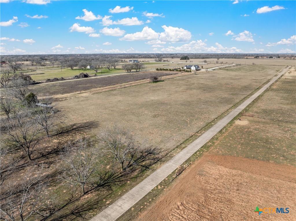 main property photo 11