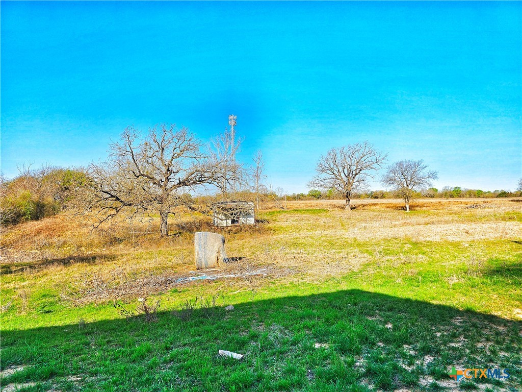 main property photo 6