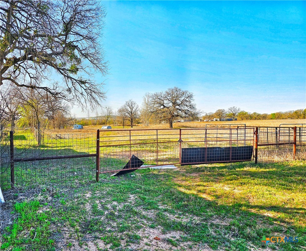 main property photo 8