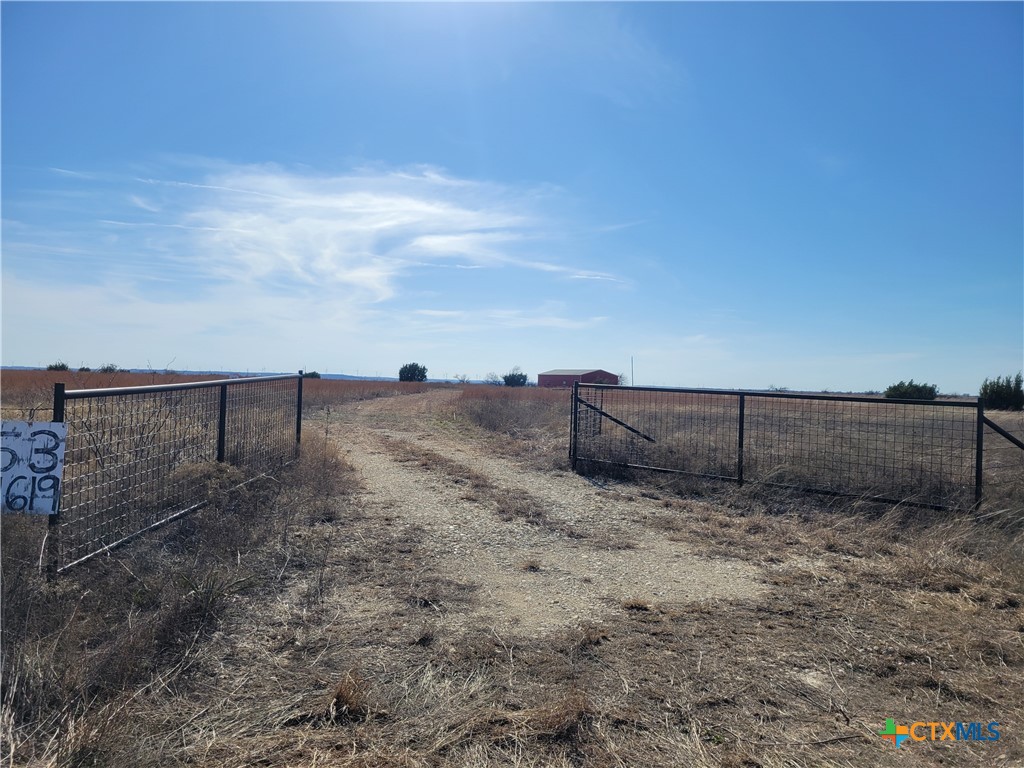 main property photo 17