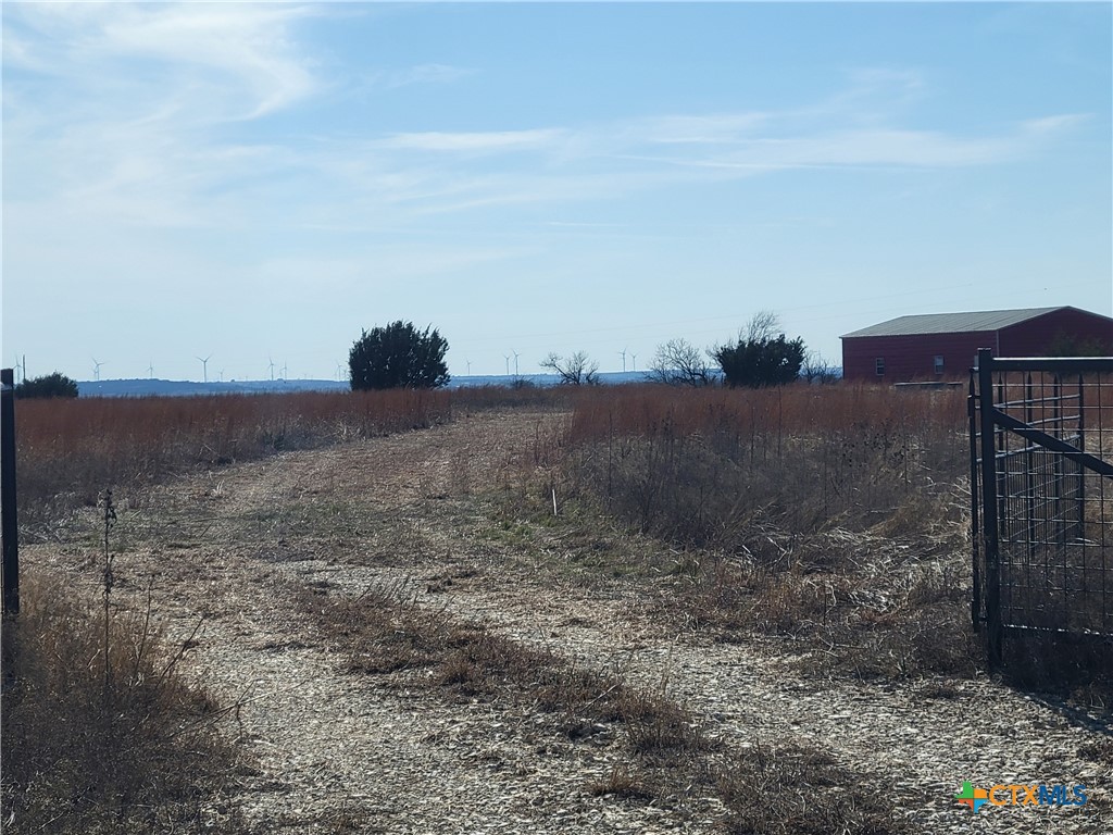 main property photo 18
