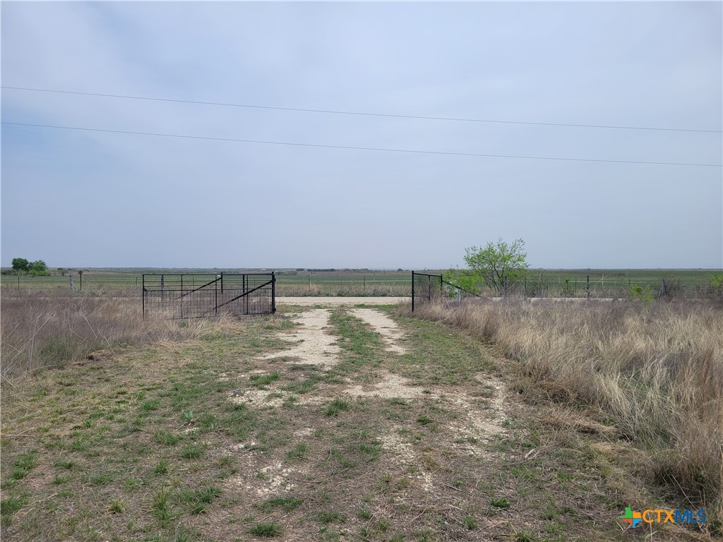 main property photo 31