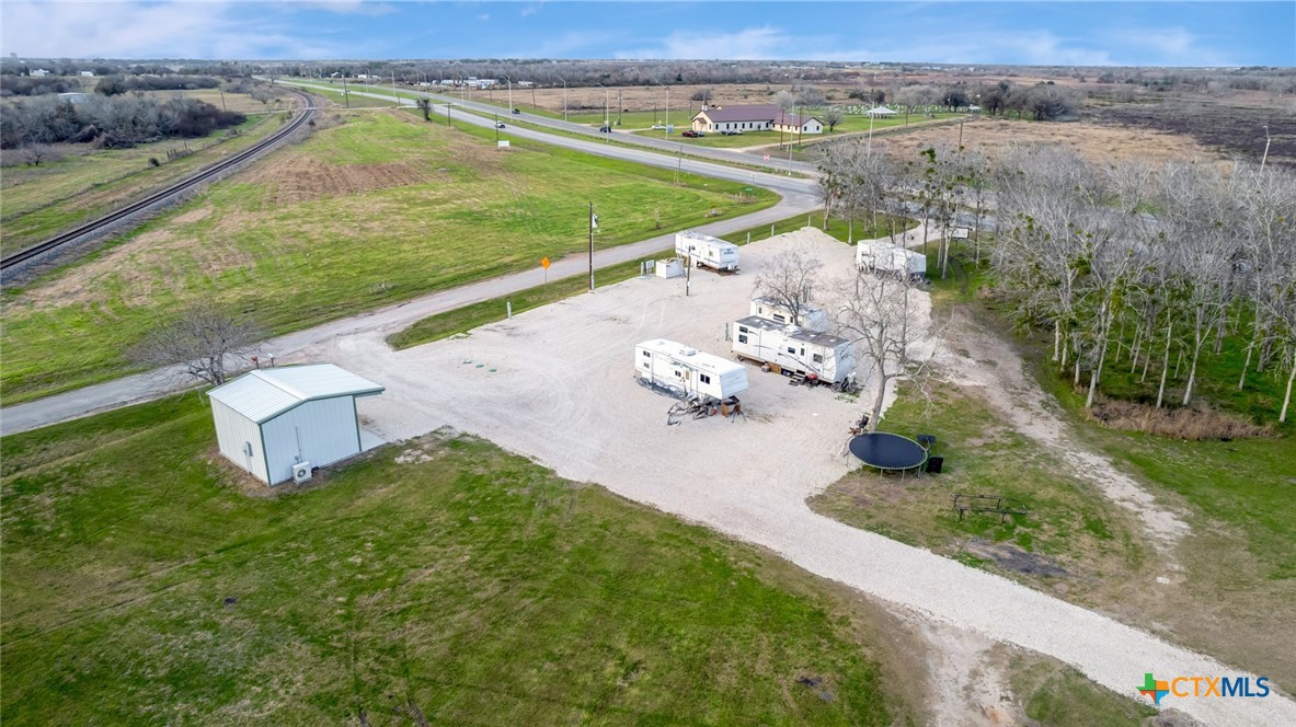 main property photo 23