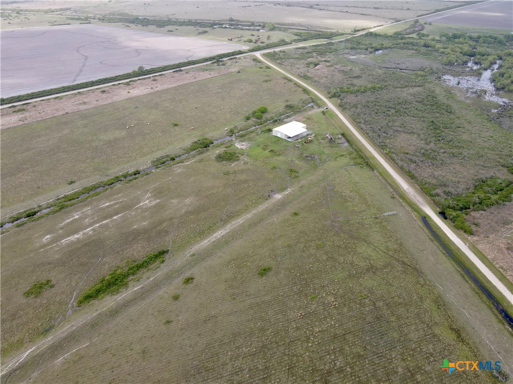 main property photo 29