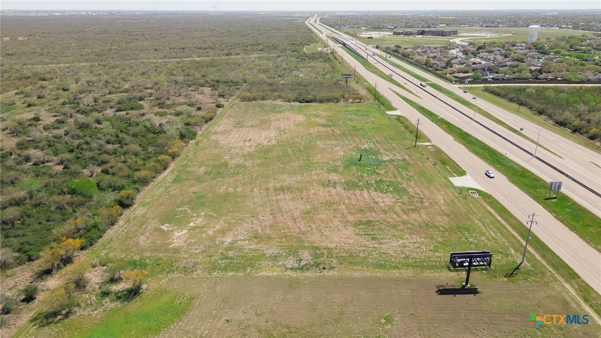 main property photo 14