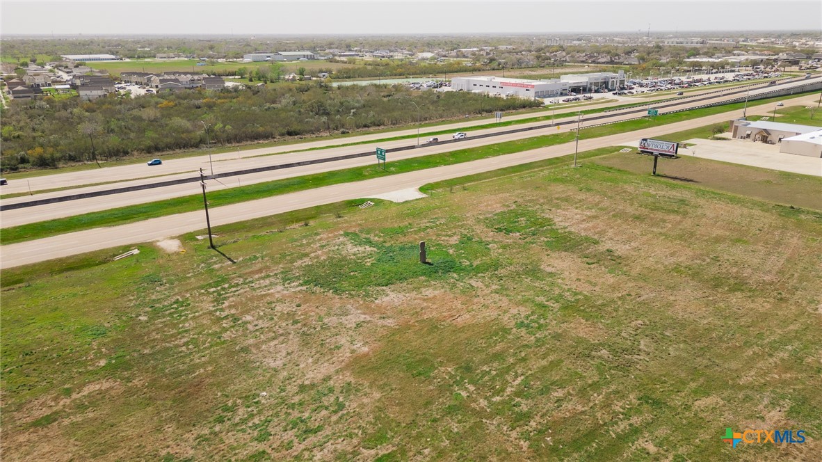 main property photo 19