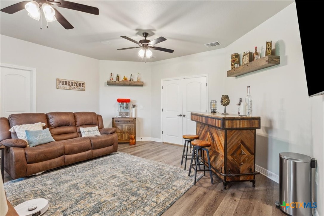 property viewer photo 29