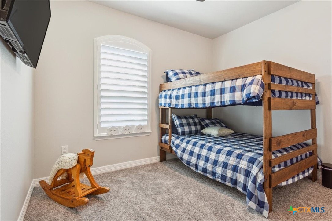 property viewer photo 33