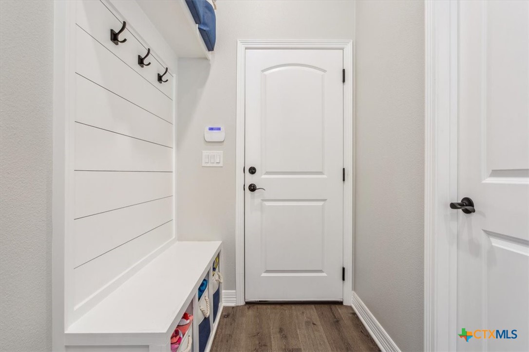 property viewer photo 37