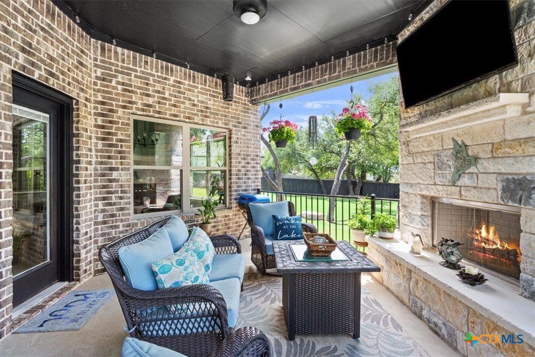 property viewer photo 38