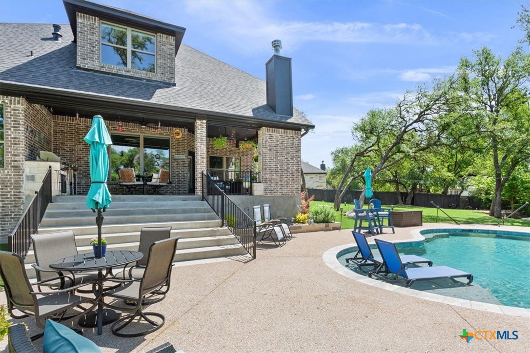 property viewer photo 40