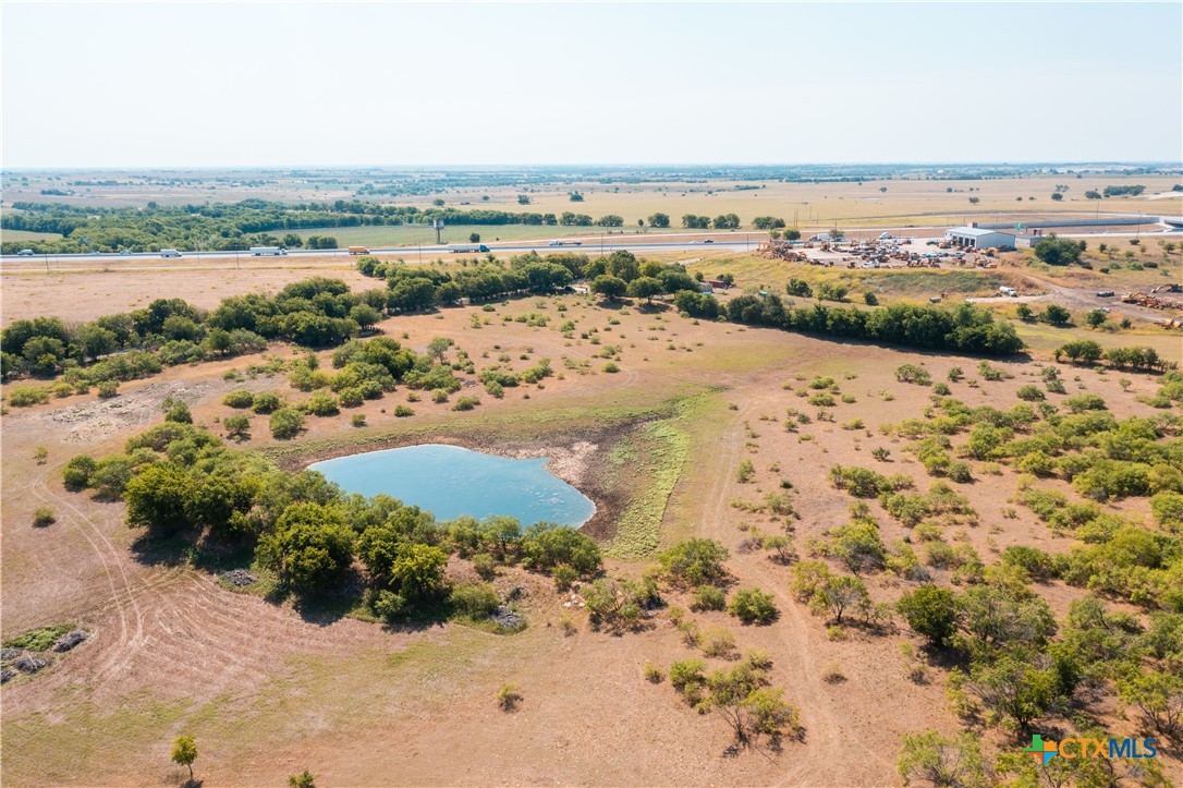 main property photo 9