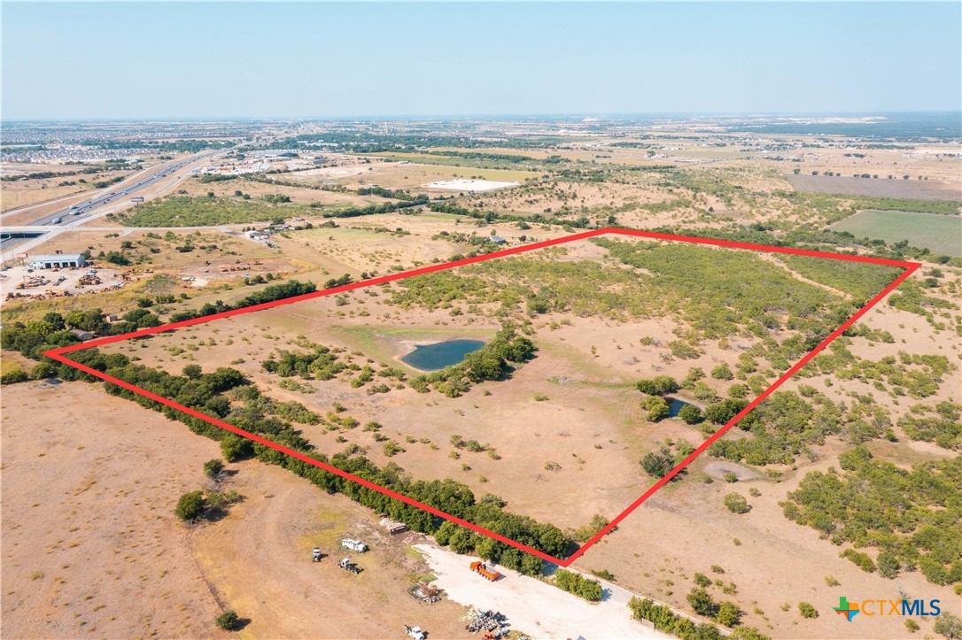 main property photo 6