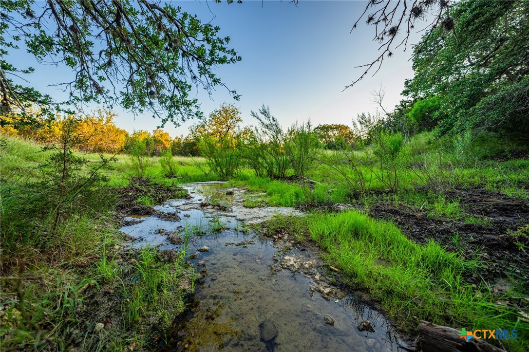 main property photo 11