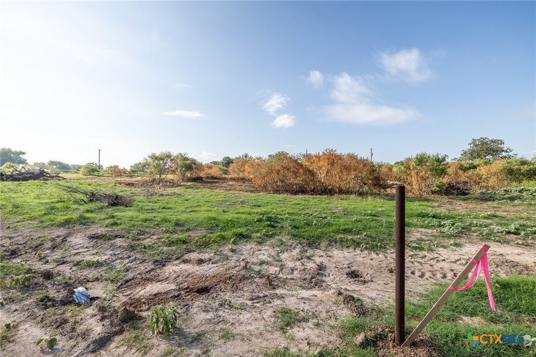 main property photo 11