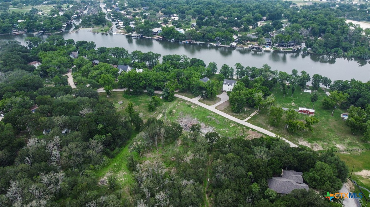 main property photo 11