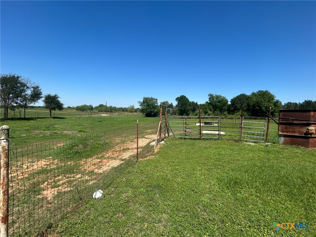 main property photo 18