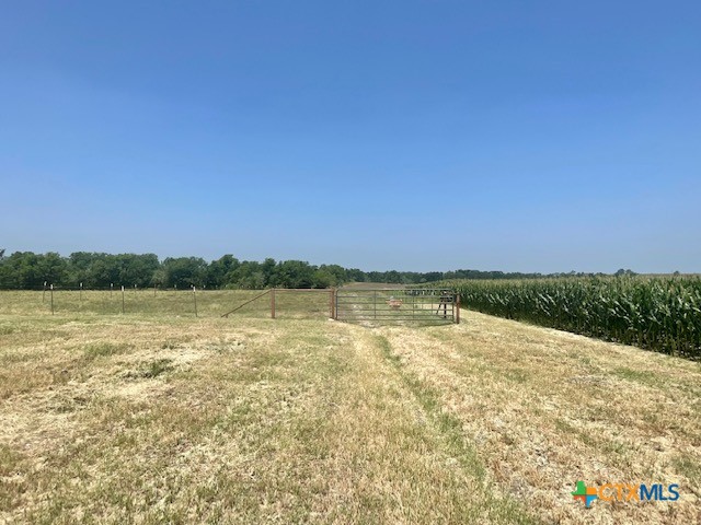 main property photo 8