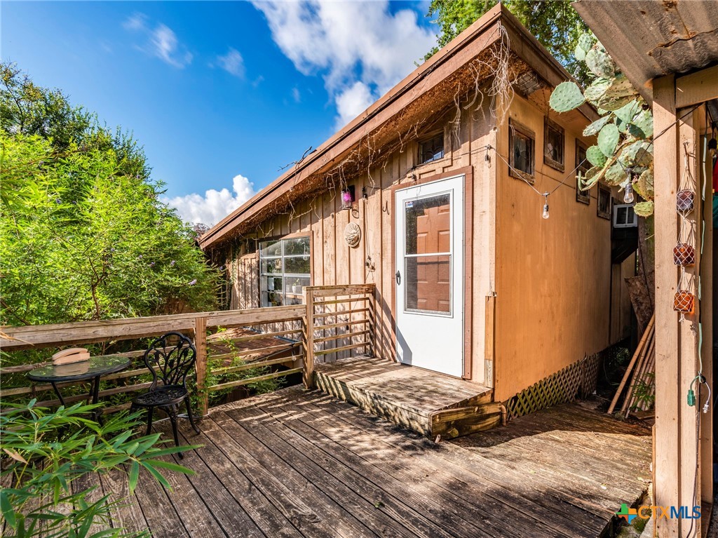 main property photo 33