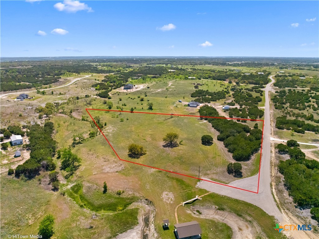 main property photo 17