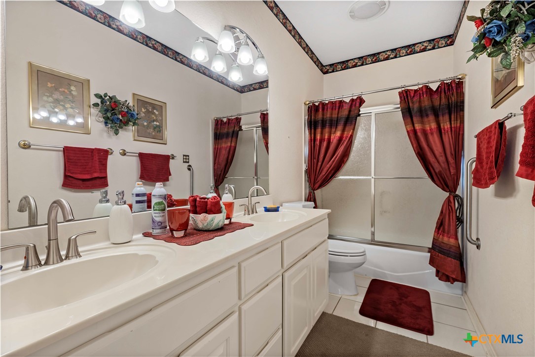 main property photo 29