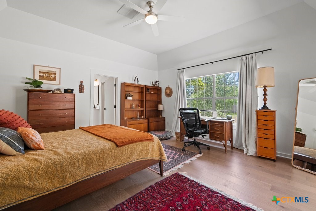 property viewer photo 12